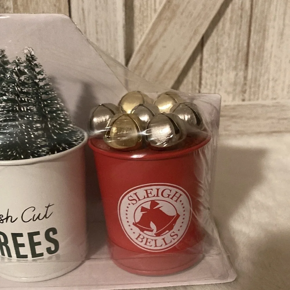 Target BP 2022 Christmas 3 Mini Buckets